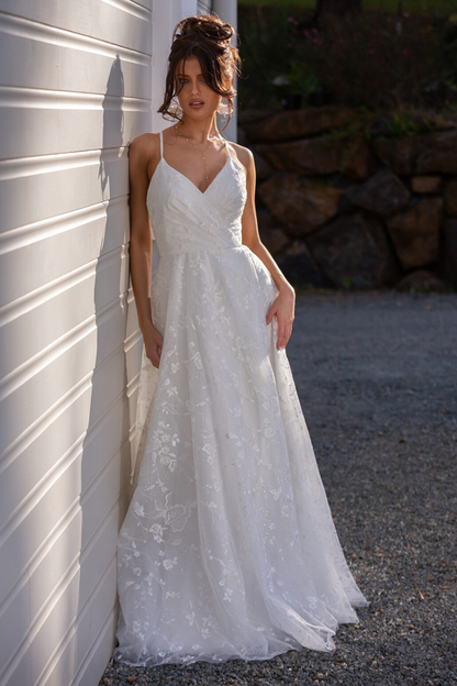 PO972 Briony - Ivory
