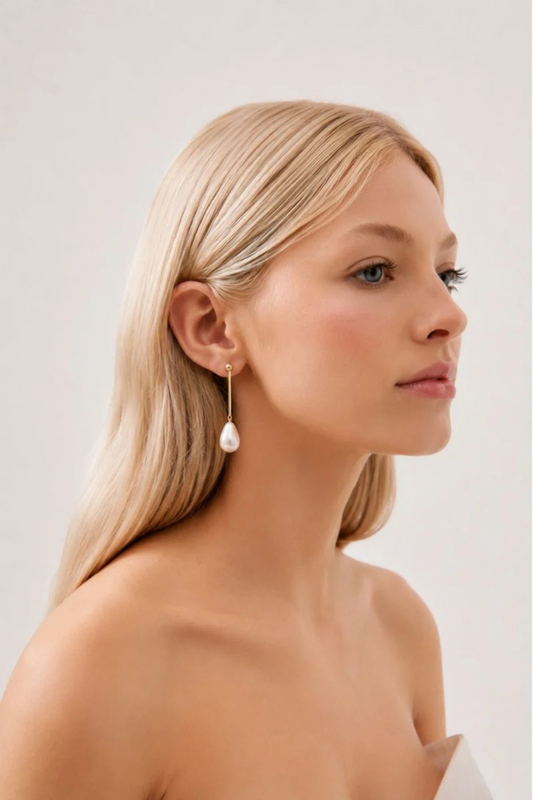SKYLAR Long Pearl Earrings