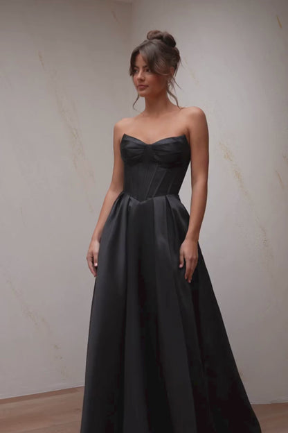 PO2649 Della Formal Dress